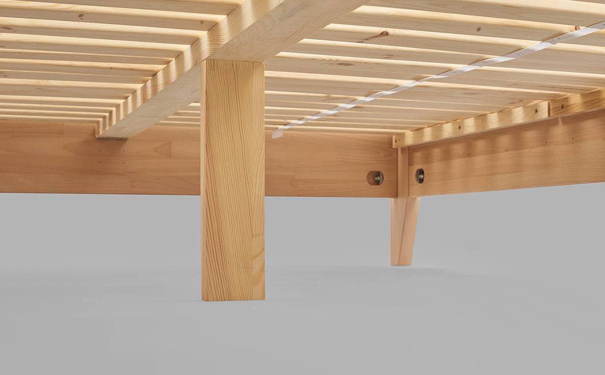 Massivholz Himmelbett
