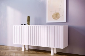Skandica Vigge Grifflose Kommode Mit Push-To-Open System / Lamellen Effekt / 149 Cm / Weiß