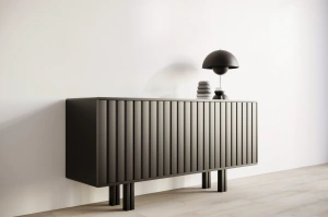 Skandica Vigge Grifflose Kommode Mit Push-To-Open System / Lamellen Effekt / 149 Cm / Schwarz