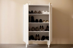 Dancan Yoko Kommode / Schuhschrank / Mit Dekorativen Fronten Und Goldgriffen / 80 Cm / Weiß