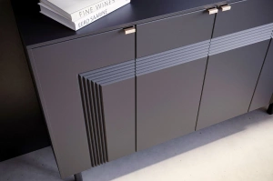 Dancan Yoko Kommode / Tv Schrank / Mit Dekorativen Fronten Und Goldgriffen / 4 Türen / 156 Cm / Schwarz