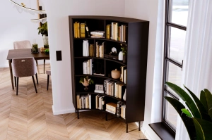 Skandica Horn Eckregal / Bücherregal / Hoches Regal In Bogenform / Mit Schwarzen Beinen / 10 Fächern / 100 Cm / Schwarz